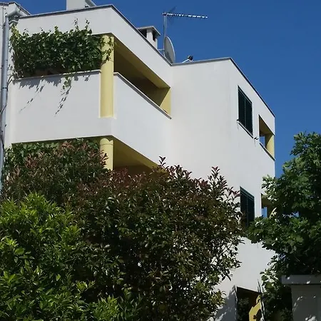 Anita - Punta Skala