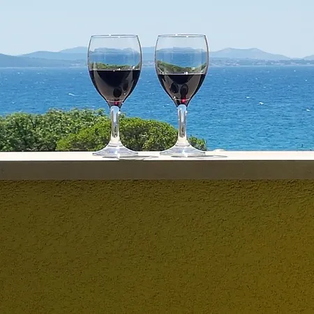 Anita - Punta Skala Petrčane