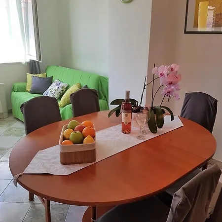 Apartamento Anita - Punta Skala Petrcane