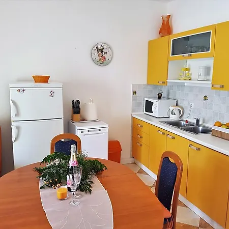 Anita - Punta Skala Apartament Petrčane