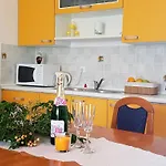 Anita - Punta Skala *