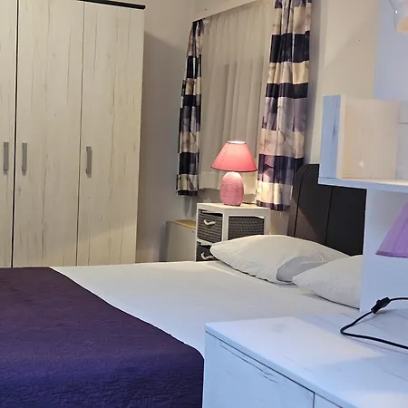 Anita - Punta Skala Apartamento *