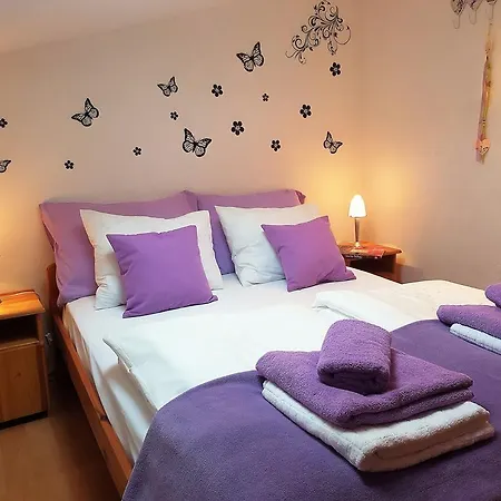 Anita - Punta Skala *