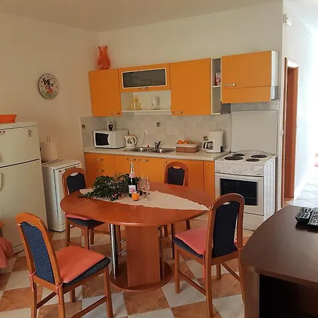 Apartment Anita - Punta Skala