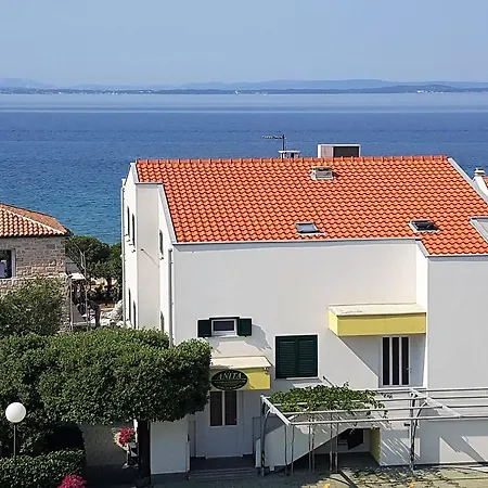 Anita - Punta Skala Petrcane