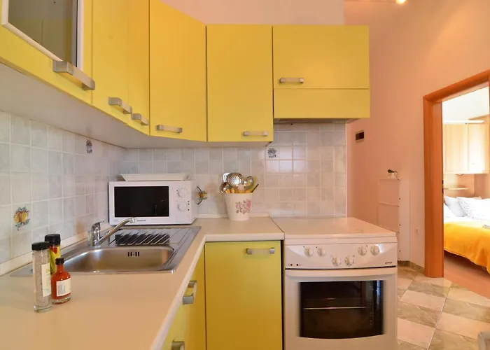 Anita - Punta Skala *