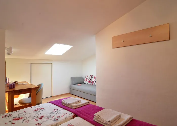 Anita - Punta Skala *