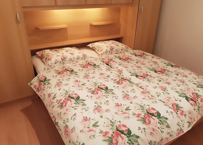 Anita - Punta Skala *